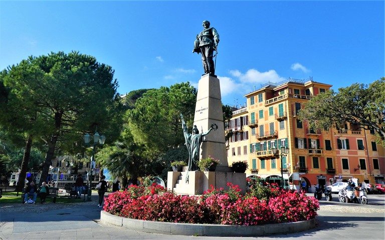 Santa Margherita Square (2)